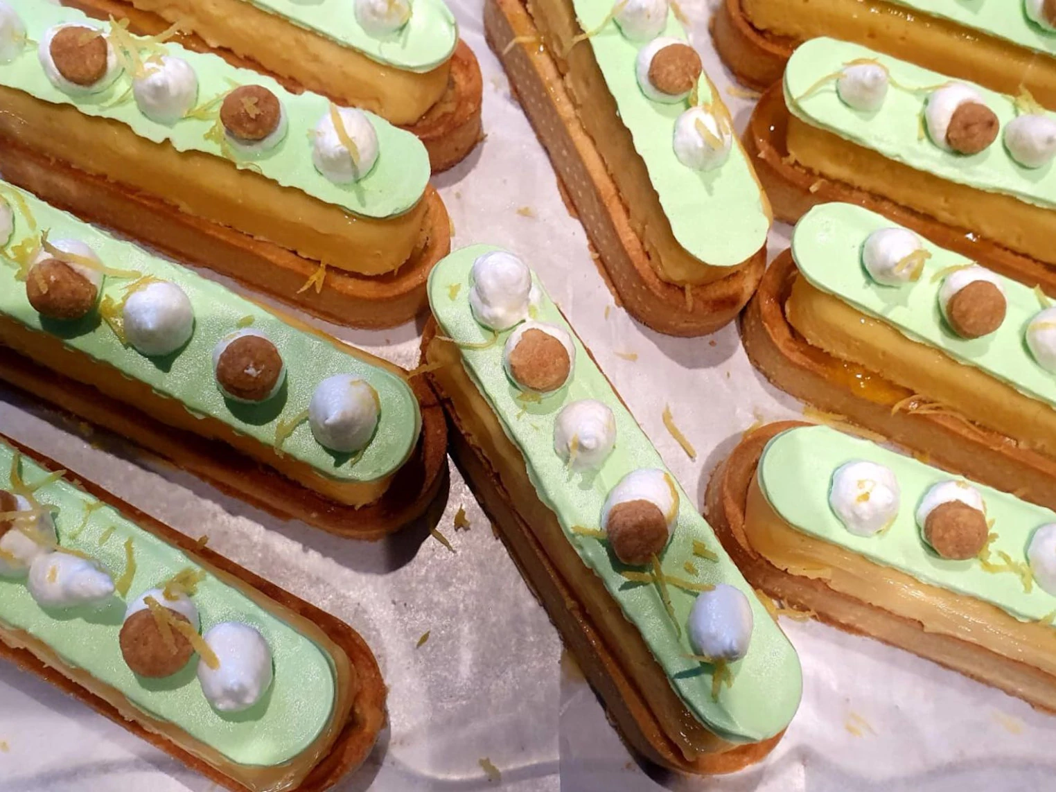 Eclair-Lemoncurd-Baisermasse